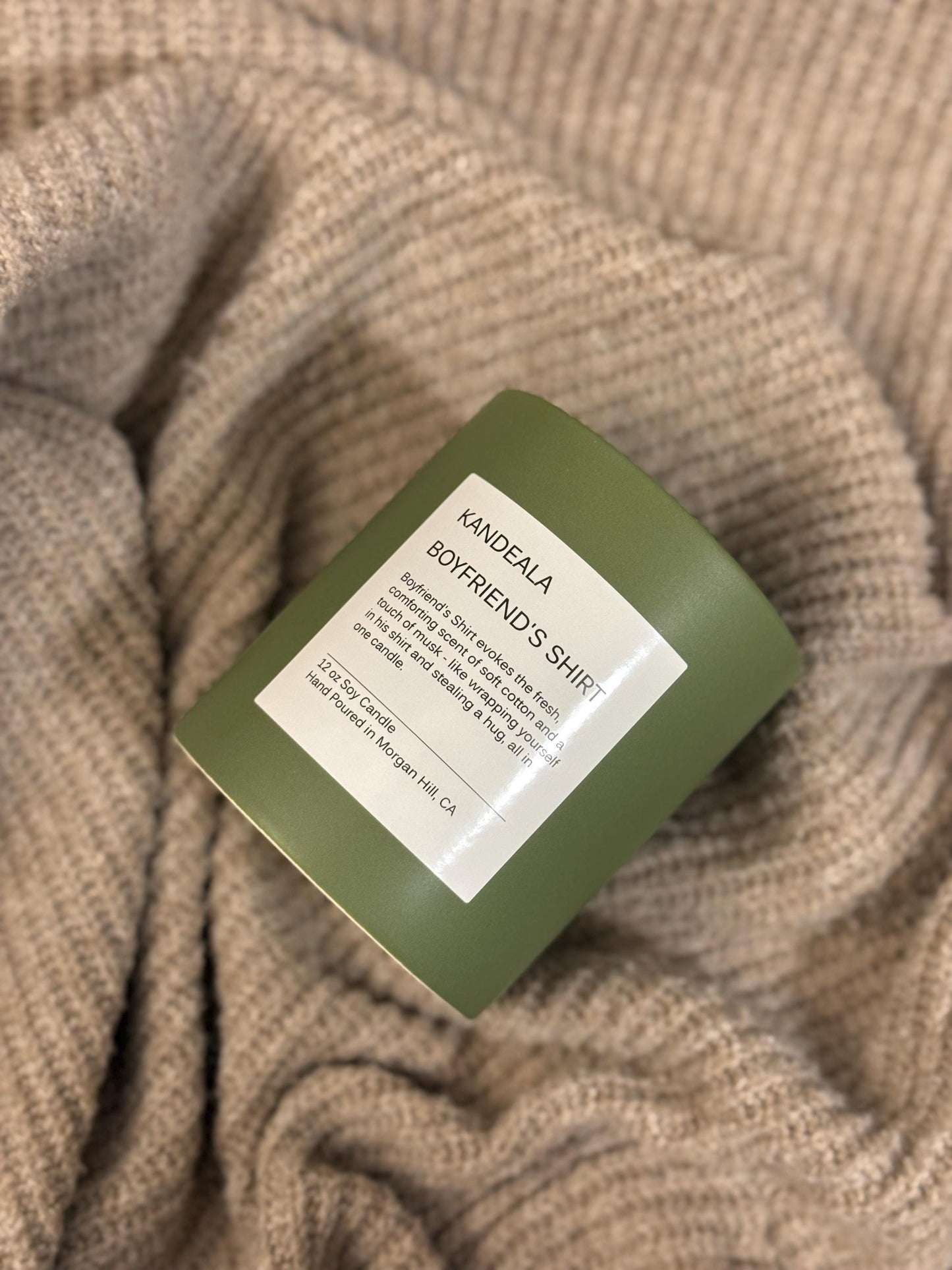 Boyfriend's Shirt 12 oz - hand poured soy candle, cologne scent, gift for her, gift for him, birthday gift, beautiful reusable ceramic jar