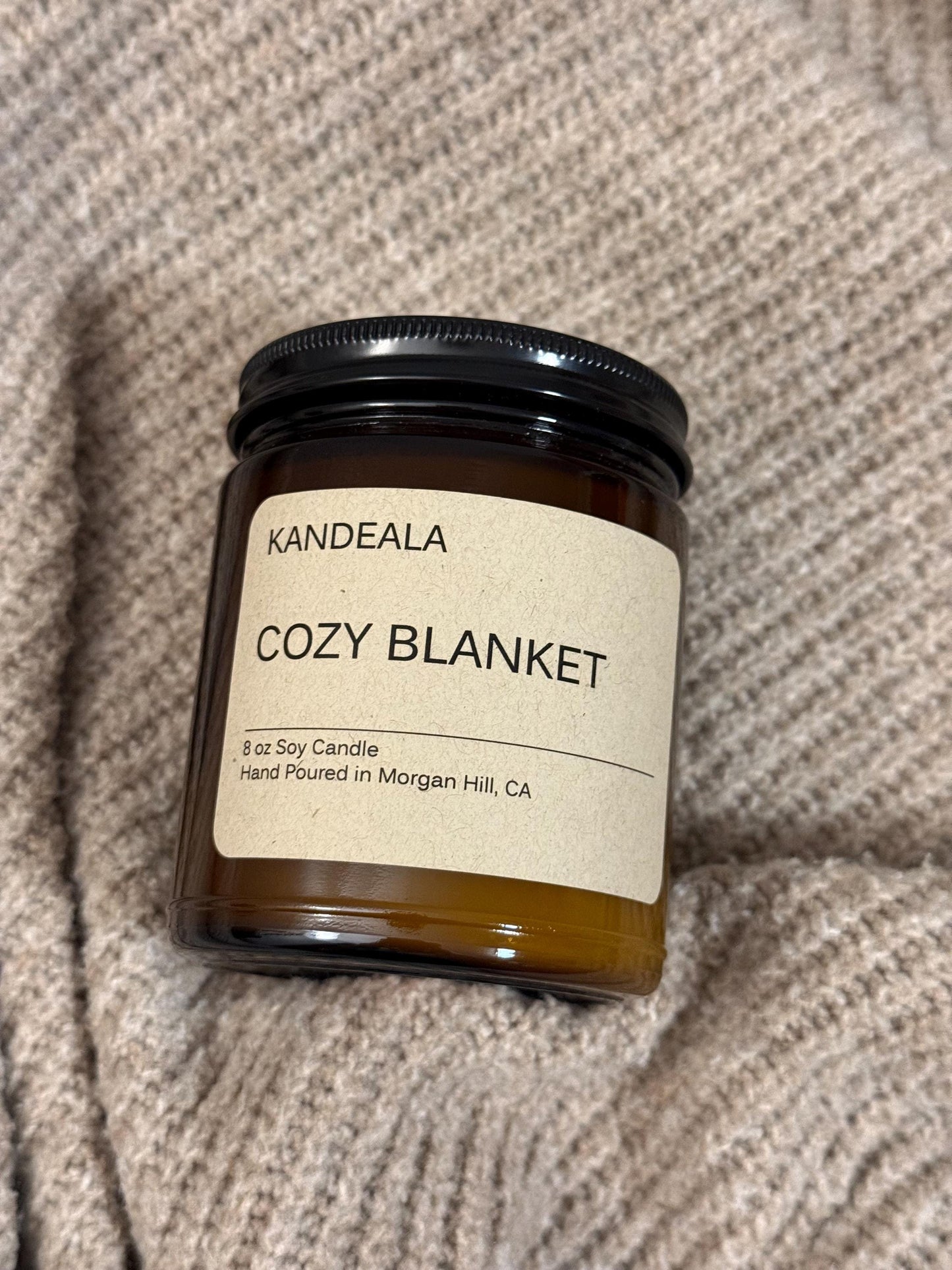 Cozy Blanket 8 oz - hand poured soy candle, gift for her, gift for him, birthday gift, beautiful and reusable jar