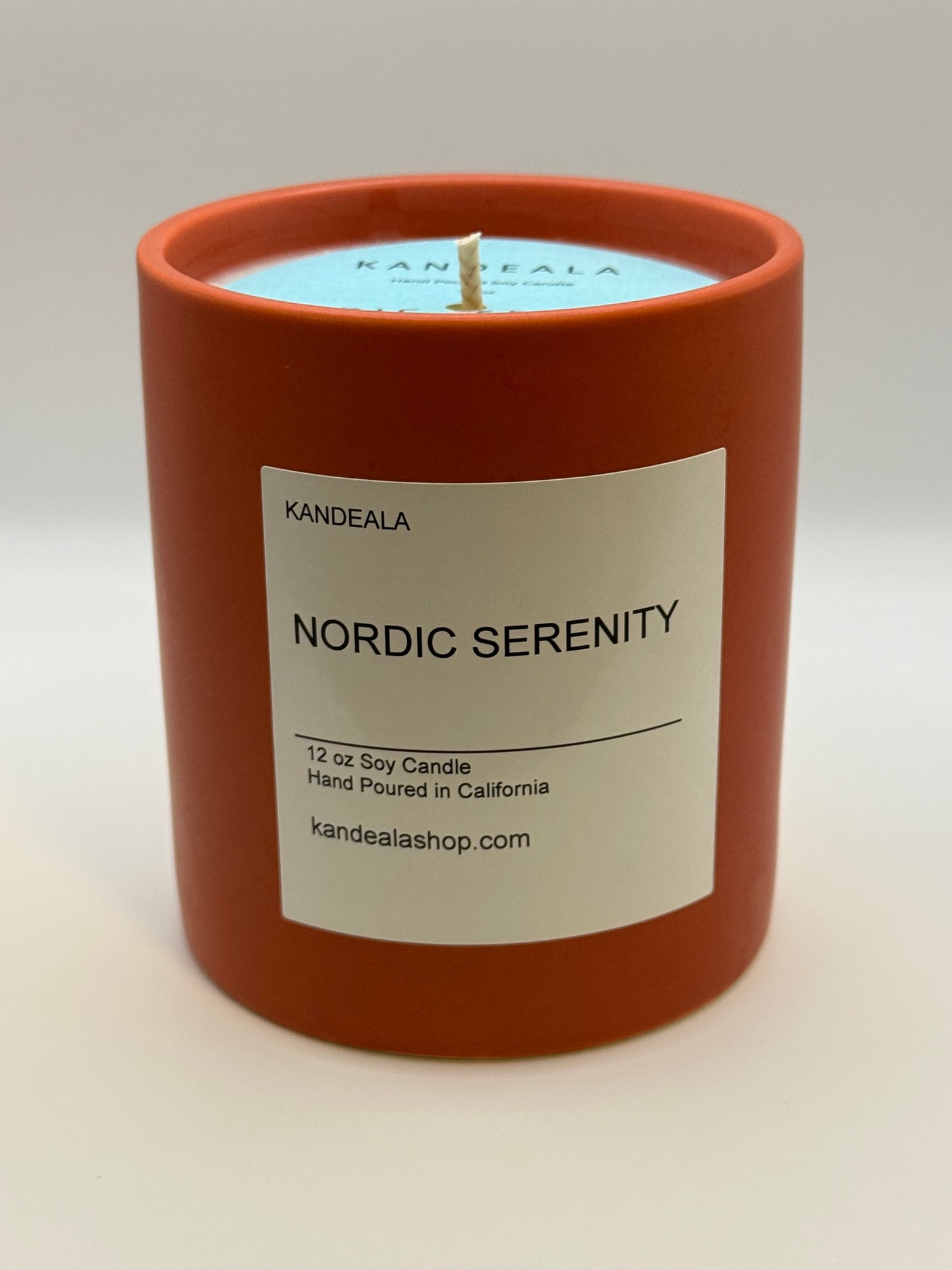 Nordic Serenity Soy Candle – Tranquil Coastal Air & Scandinavian Calm