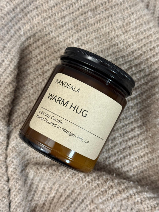 Warm Hug 8 oz - Hand poured soy candle, clean scent, gift for her, gift for him, birthday gift, all year round scent